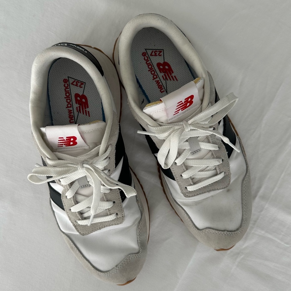 New Balance 237 - Picture 2 of 9